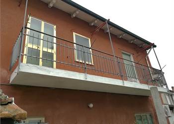 RIF. V000393 A 9KM DA BONDENO LOC STELLATA