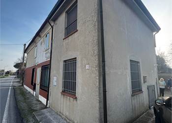 RIF: V000397 Porzione di Casa in Vendita a Portomaggiore (FE)